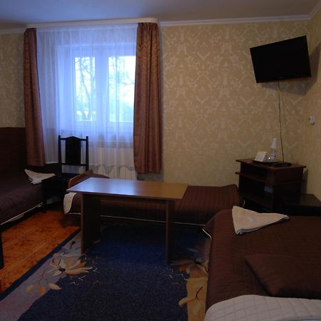 Hotel La-Musica Piaseczno  Buitenkant foto